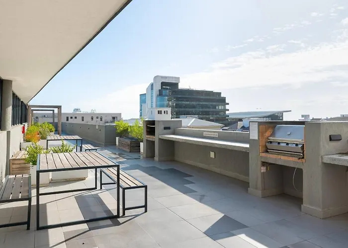 Lovely Sea View Duplex Sea Point